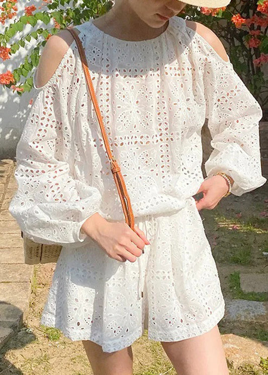 Chemise en coton à deux épaules et short beige Cold And Boutique