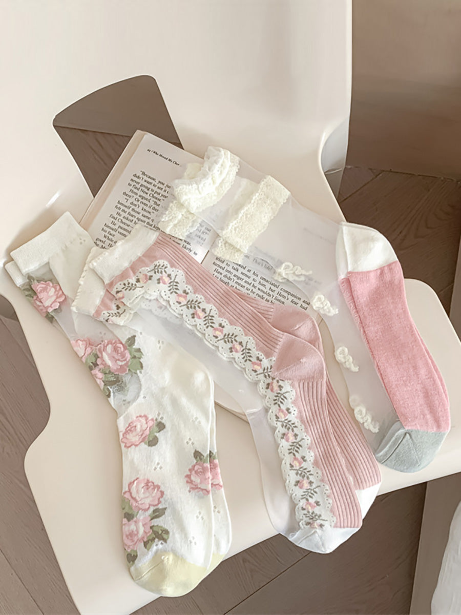 3 Pairs Women Artsy Thin Flower Lace Socks FD034