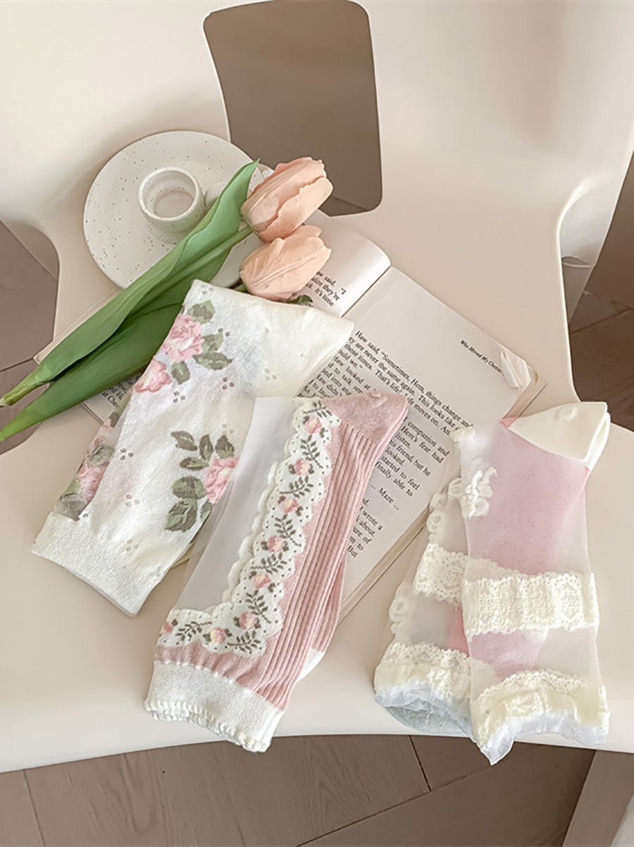 3 Pairs Women Artsy Thin Flower Lace Socks FD034