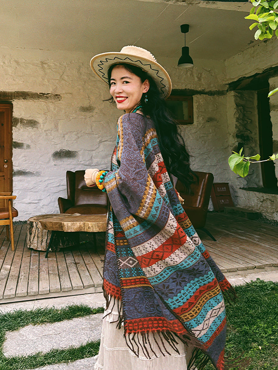 Châle à franges en tricot ethnique à rayures pour femmes QN014