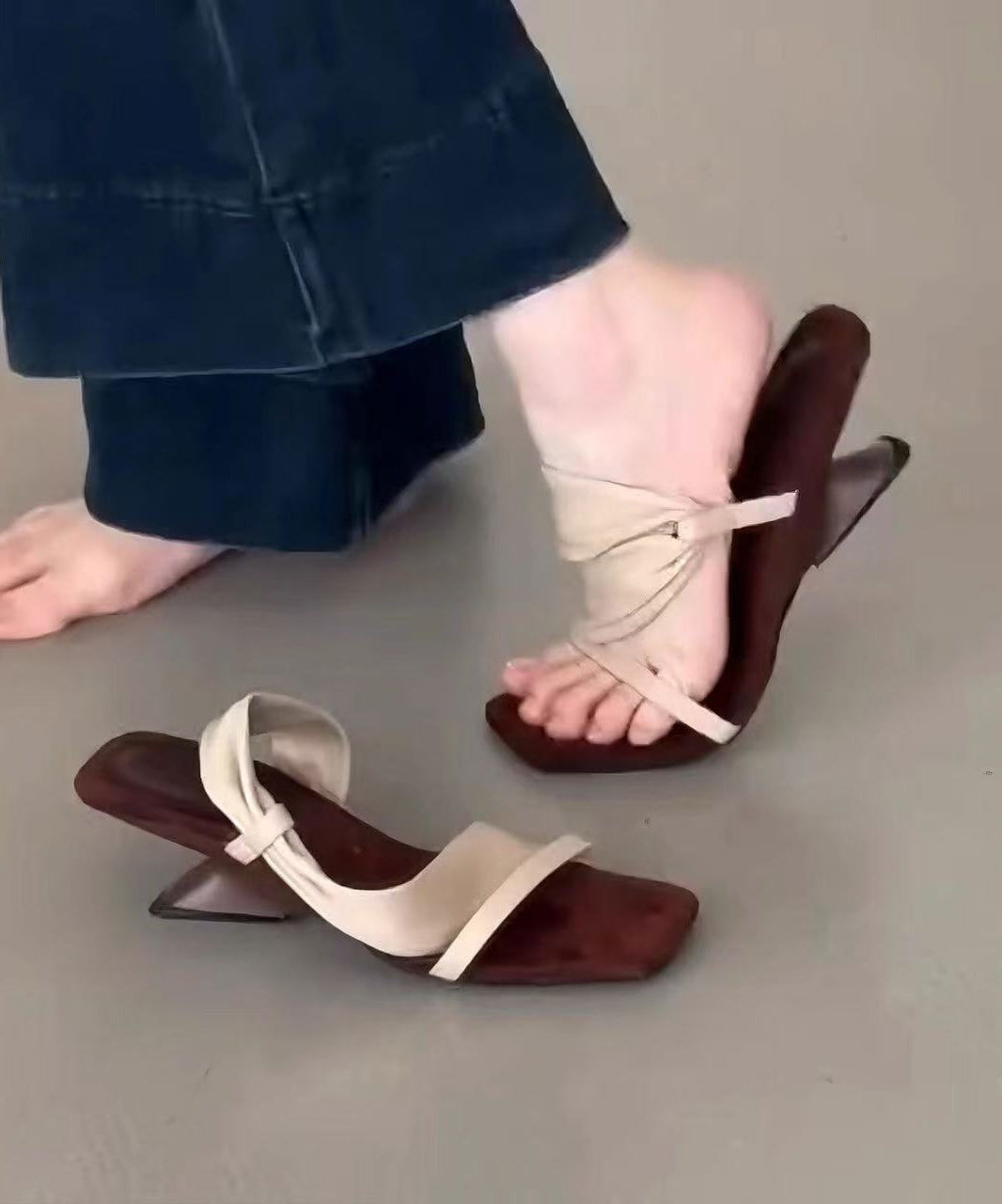 Sandales abricot à bout rose 2025 en similicuir avec brides à boucle