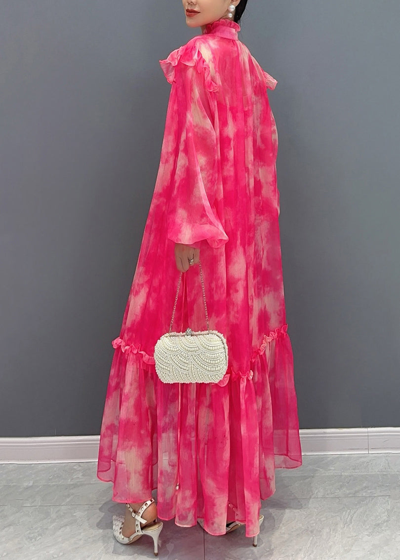 Robe longue en mousseline de soie à volants et col montant rouge style AO1025