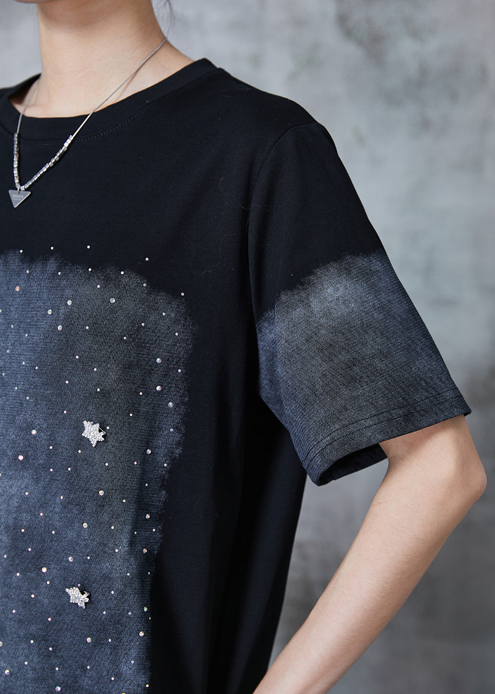 Débardeur élégant en coton tie-dye à paillettes noires pour l'été QA1016