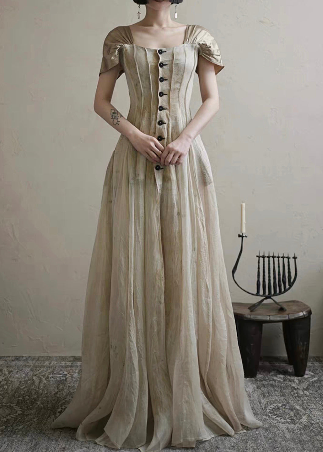 Robe longue d'été vintage à col boutonné carré