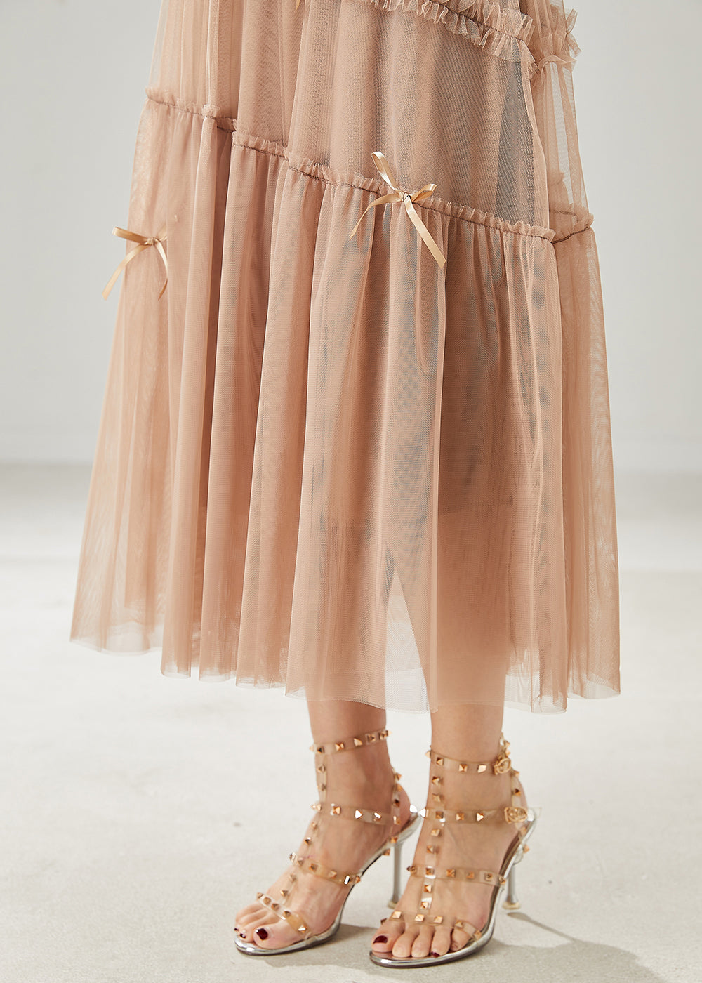Belle jupe en tulle à volants avec nœud kaki pour l'été AZ1015
