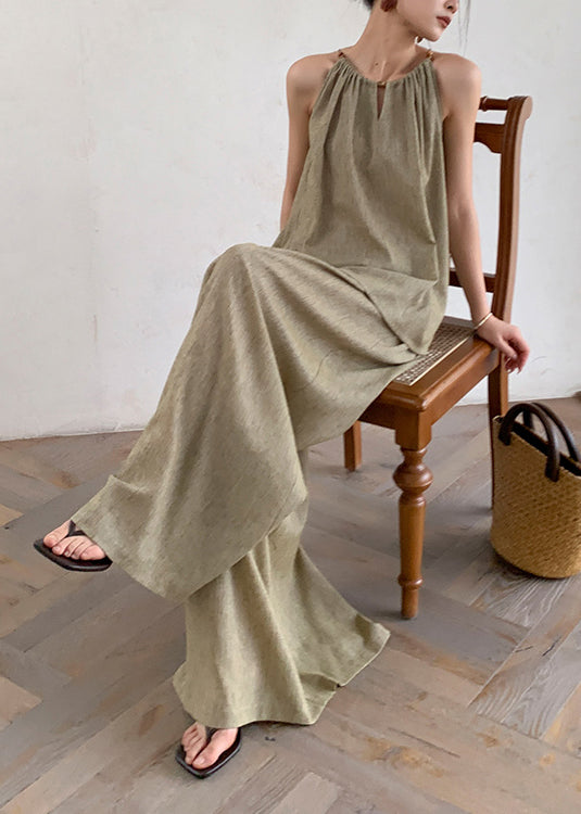 Ensemble deux pièces en lin vert français avec haut et pantalon sans manches EE037