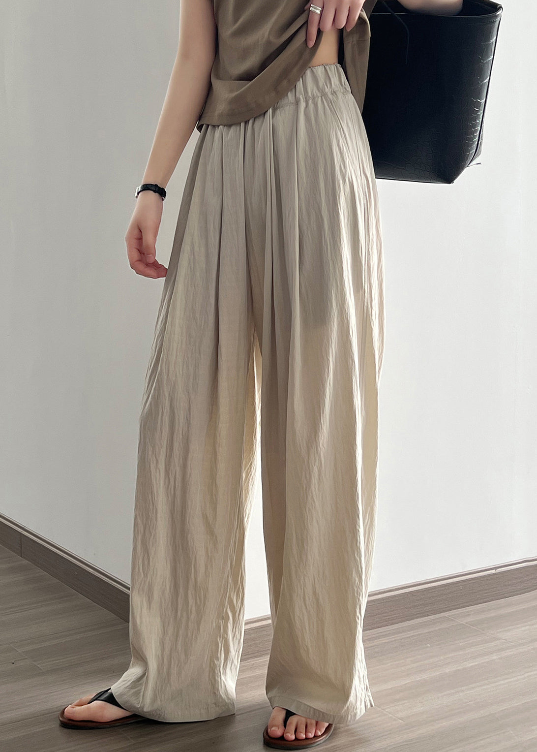 Pantalon large en coton avec poches abricot et taille élastique QE005