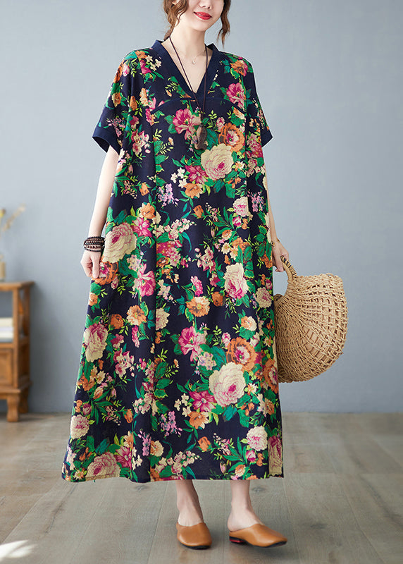 Marineblaues Baumwoll-Sommerkleid mit Kunstdruck in Übergröße