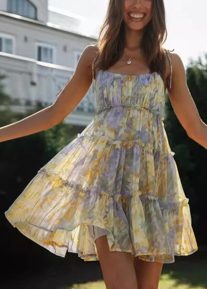 Robe d'été violette en mousseline de soie imprimée
