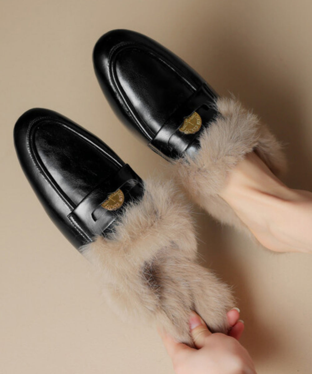 Mocassins en cuir de vachette marron doublés de laine pelucheuse OM018
