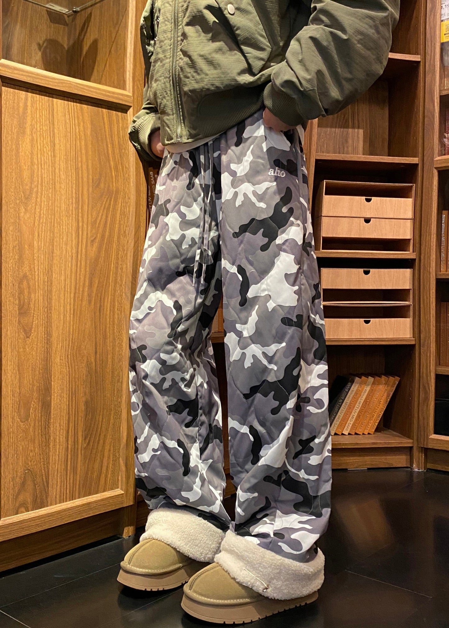 Pantalon décontracté camouflage taille élastique patchwork polaire chaud pour homme hiver RM038