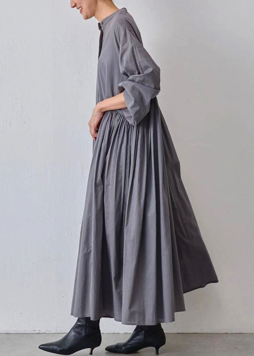 Robe décontractée en coton gris froissé à manches lanternes TL029