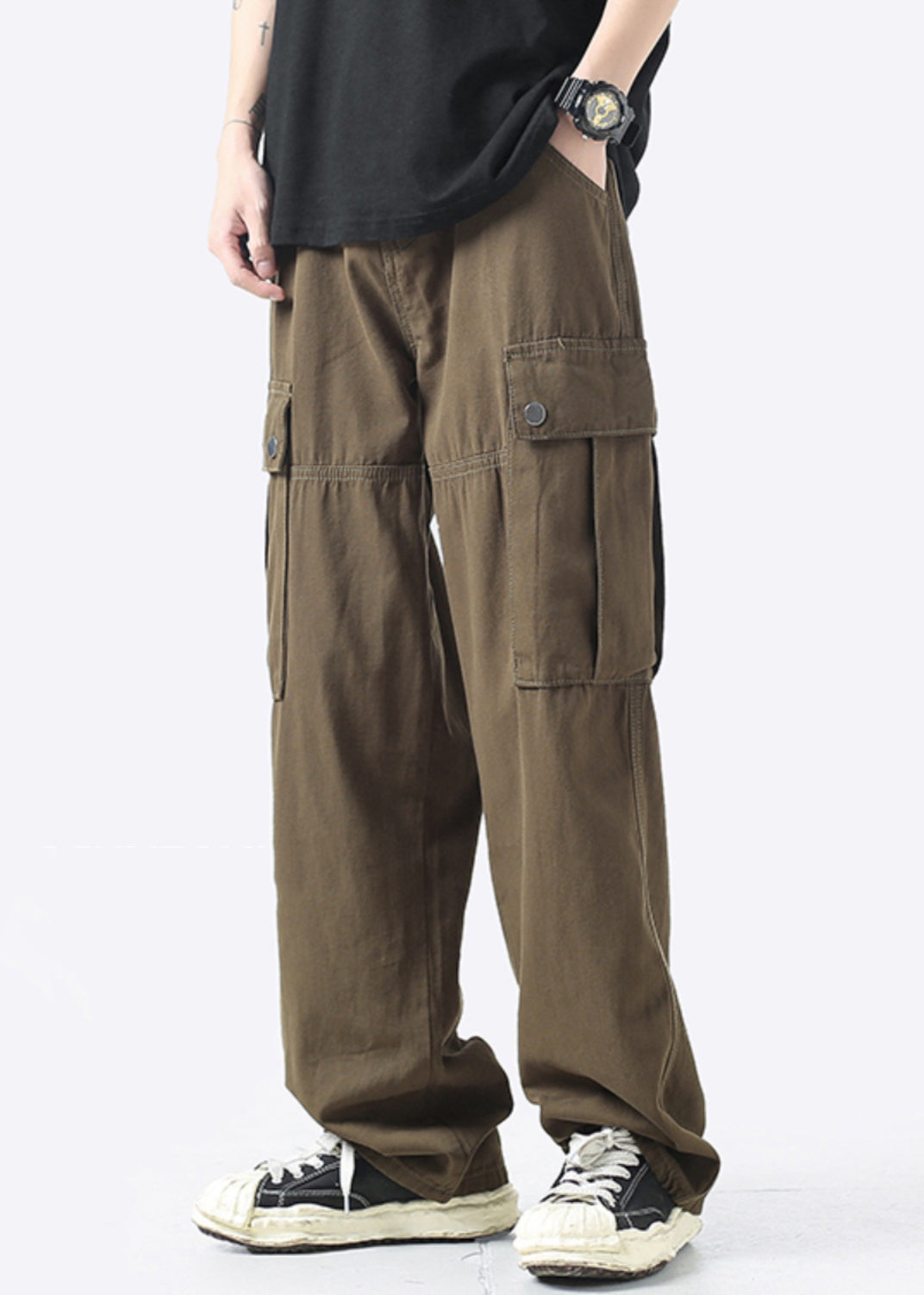 Pantalon court gris en coton léger décontracté pour homme avec poches hautes