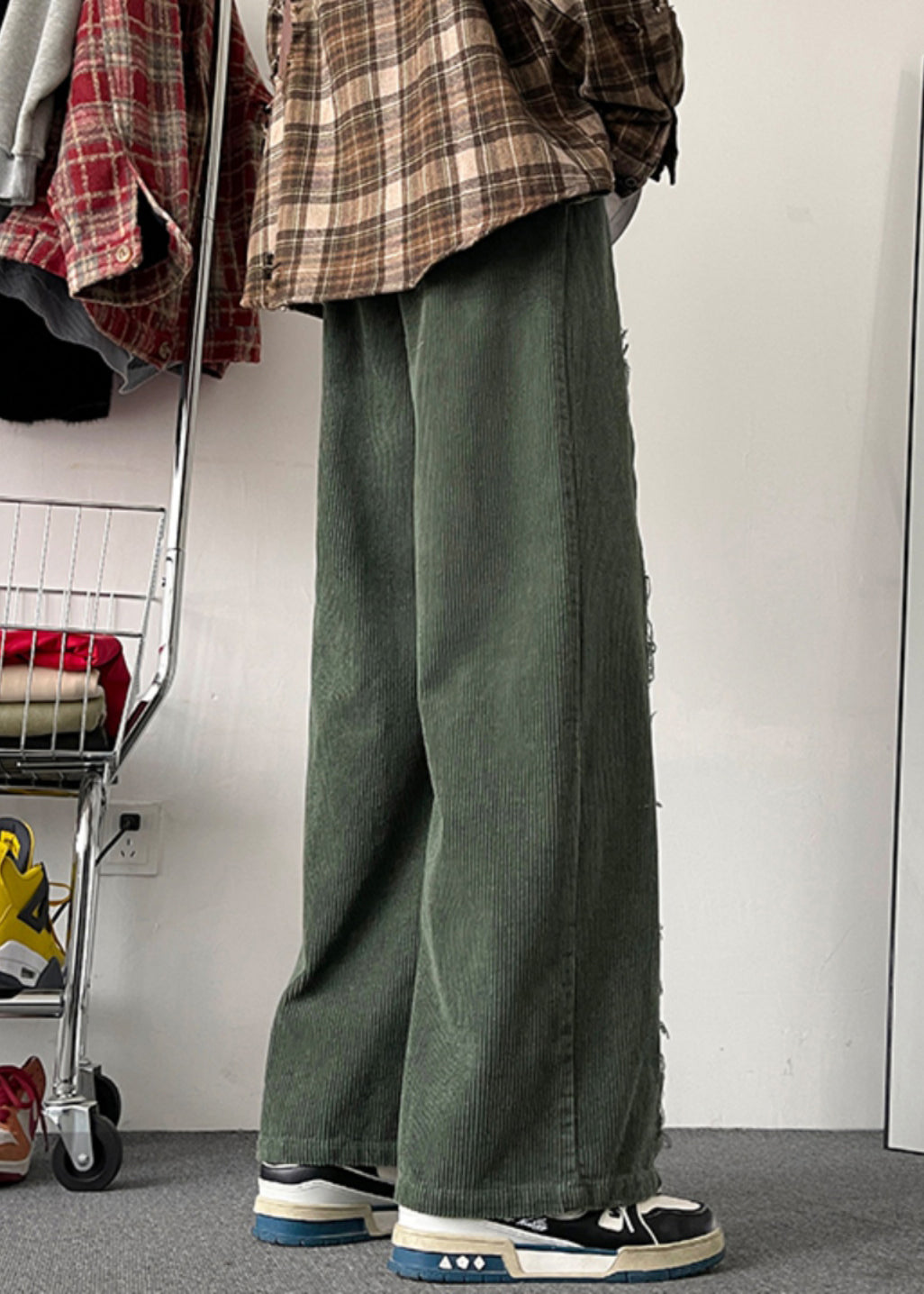 Pantalon patchwork Army Chic Original Homme en velours côtelé vert
