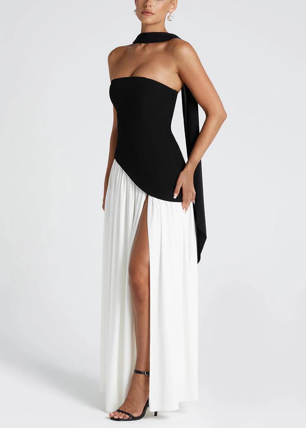 Robe de soirée chic en mousseline de soie noire et blanche à patchwork ouvert sur le côté