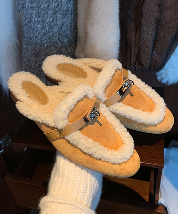 Schicke gelbe Hausschuhe Schuhe Spleißen Fuzzy Wolle gefüttert RX011