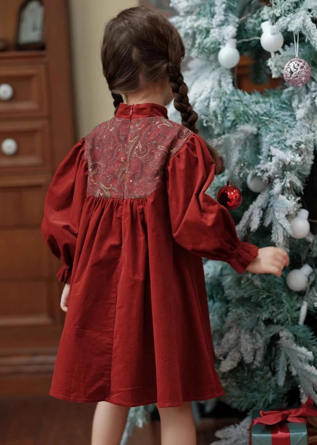 Chinesischen Stil Mulberry Stehkragen Bestickt Cord Mädchen Lange Kleid Frühling YE018