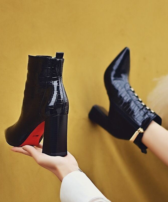 Edle graue Stiefel mit Reißverschluss und klobigem Absatz und spitzer Zehenpartie TP018