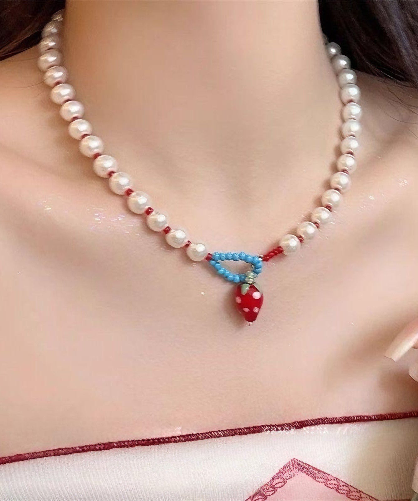 Princess Pearl Alloy Necklace Strawberries White Cute
