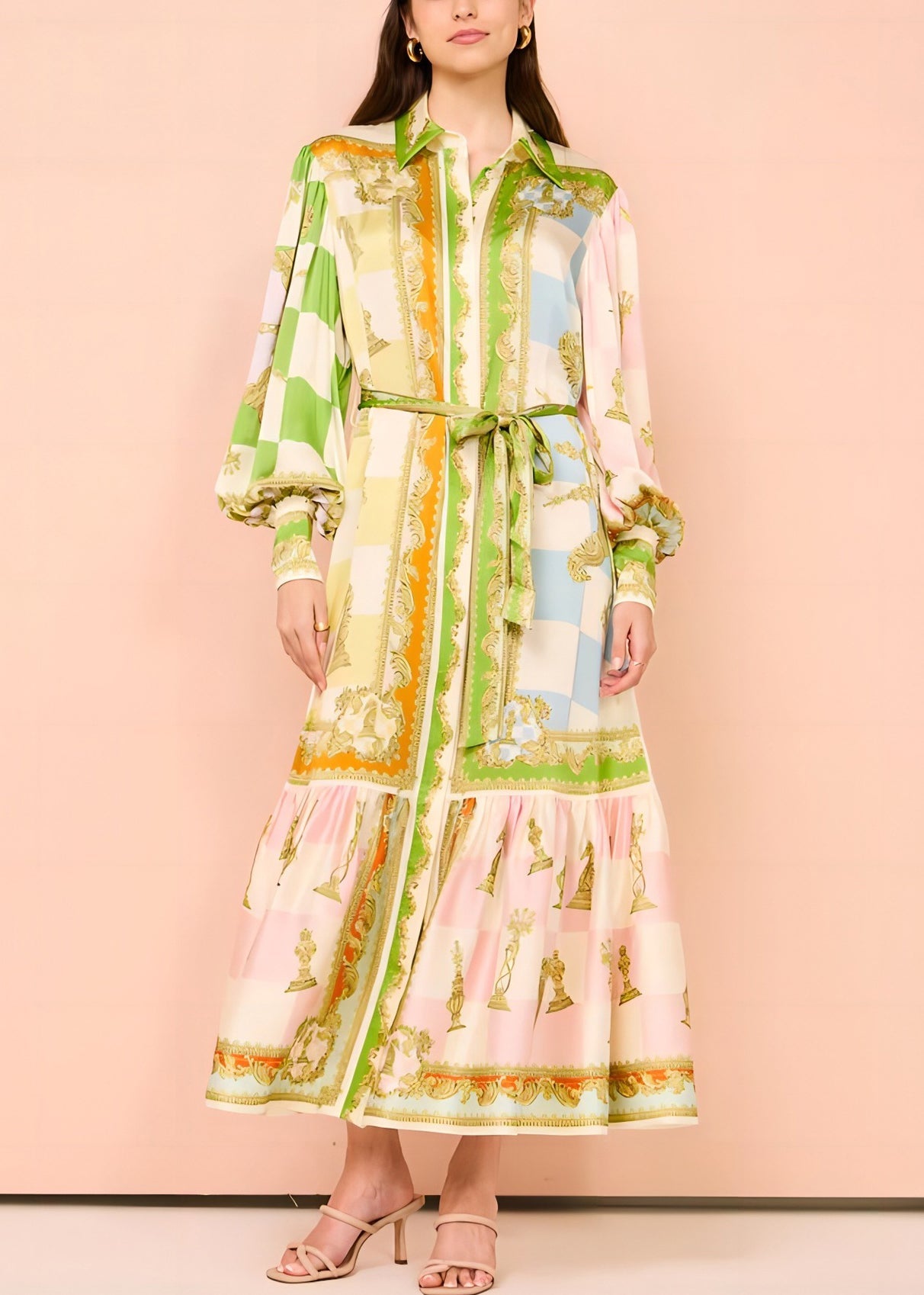 Krawattenknopf DIY Maxi Grünes Kleid Laternenkragen Peter Pan Taille