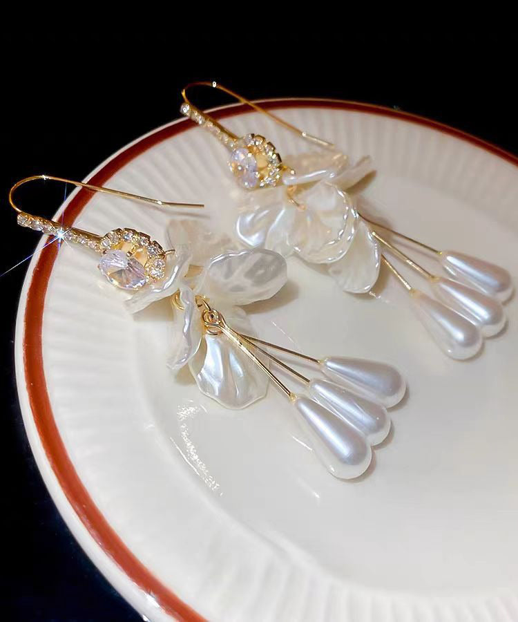 Elegant Tassel Drop White Copper Pearl Shell Acrylic Zircon