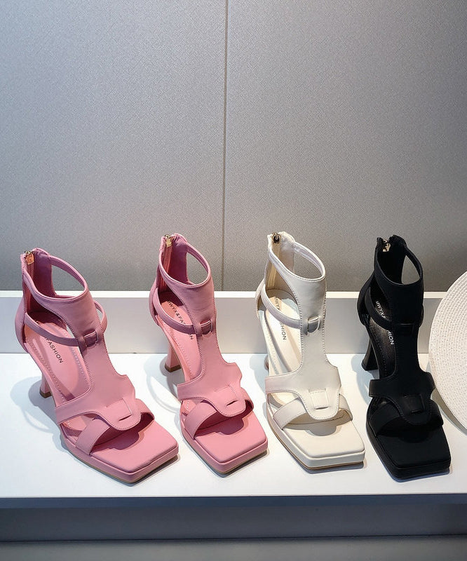 Sandales à bout ouvert noires à talons hauts et à épissures creuses