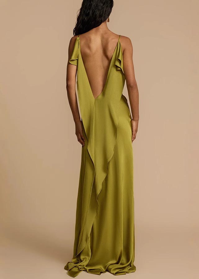 Robe d'été en soie à dos nu et camisole verte ouverte sur le côté