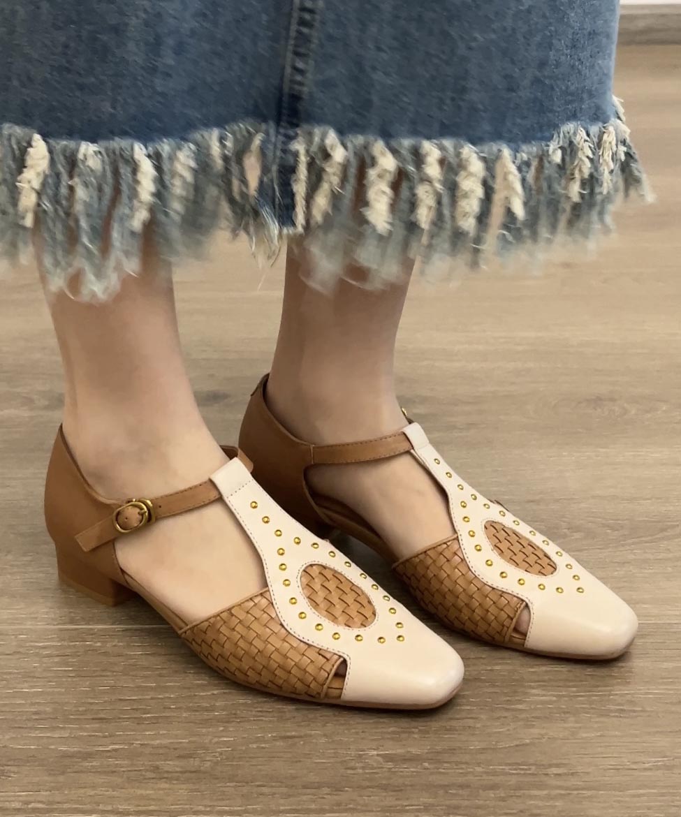 Apricot French Out Rivet Hollow Woven Sandals Square Head