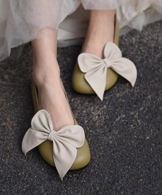 Mocassins à faux épissures en cuir beige français avec nœud Penny