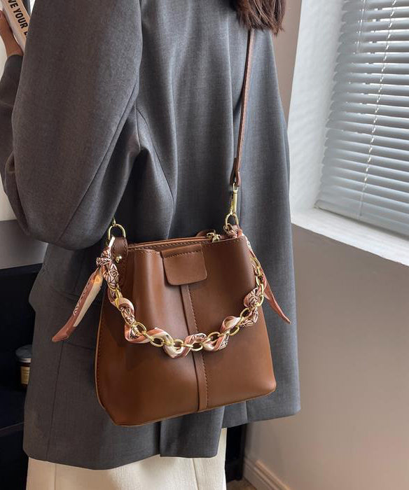 Bucket Bag aus französischem Kalbsleder in Grün