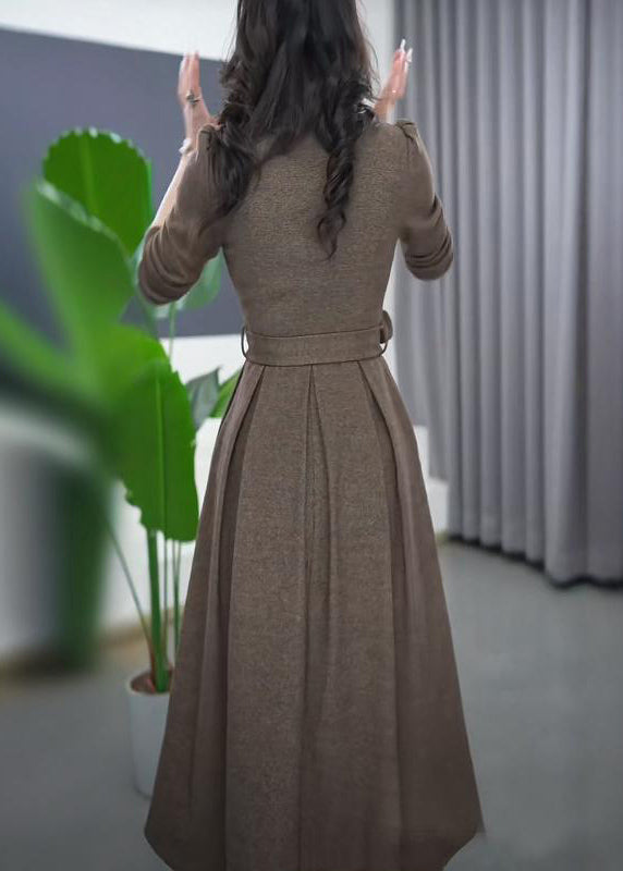 Französischer Peter-Pan-Kragen, Taillenbund, schmeichelnder Knopf, Maxikleid, Frühling, RF032