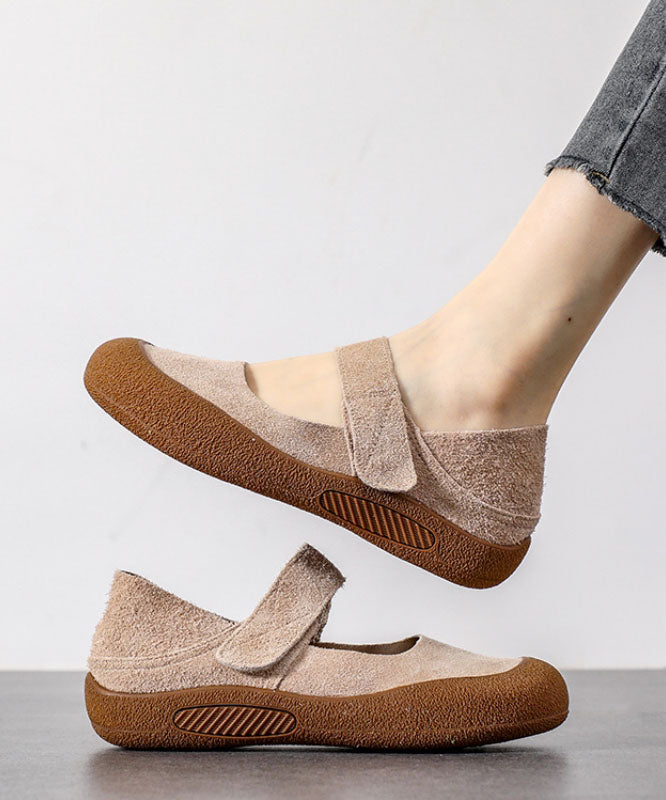 Chaussures plates décontractées vertes à boucle et bride en daim