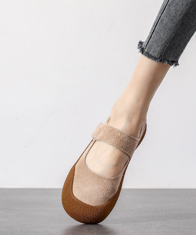 Chaussures plates décontractées vertes à boucle et bride en daim