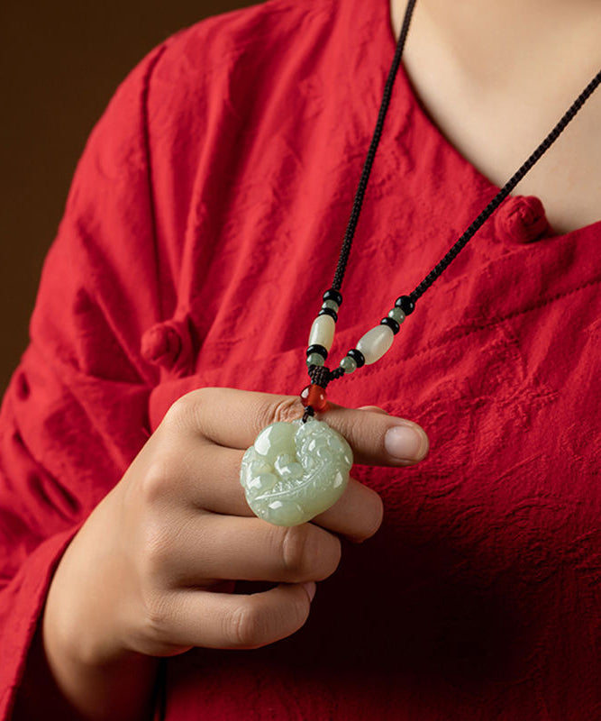 Handmade Black Jade A Mythical Wild Animal Pendant Necklace AH630