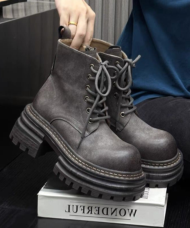 Khakifarbene, klobige Schnürstiefel aus Kunstleder mit Spleißen TE011