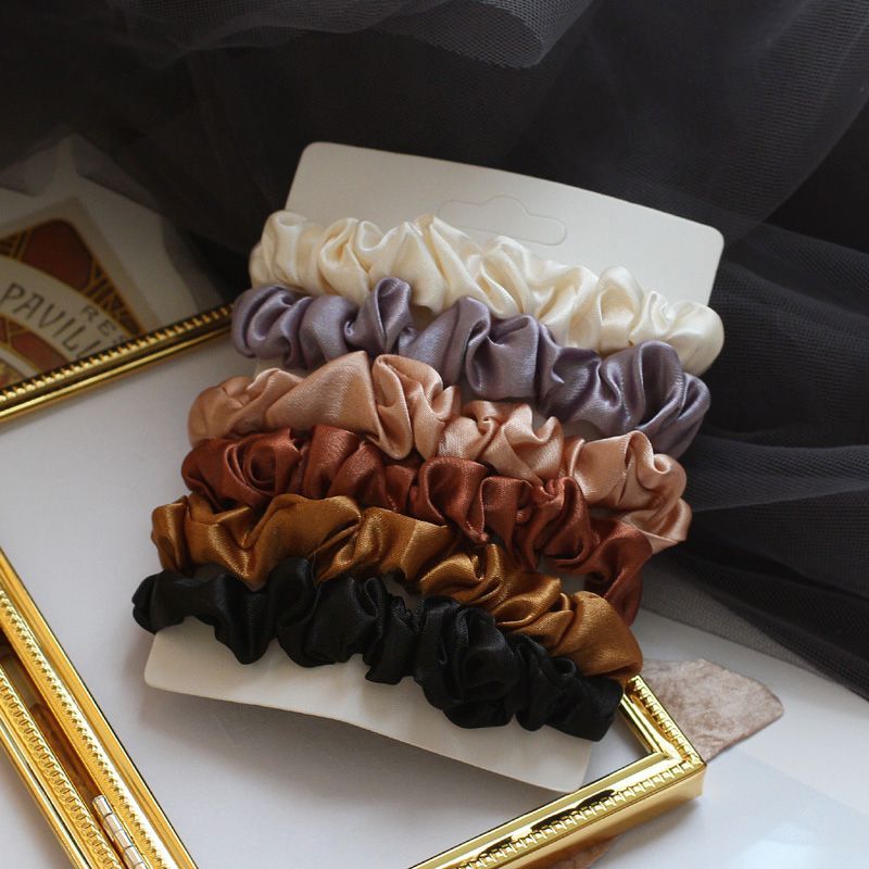 Scrunchies 6: Silky of Set