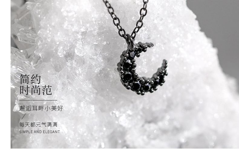 Crescent Necklace