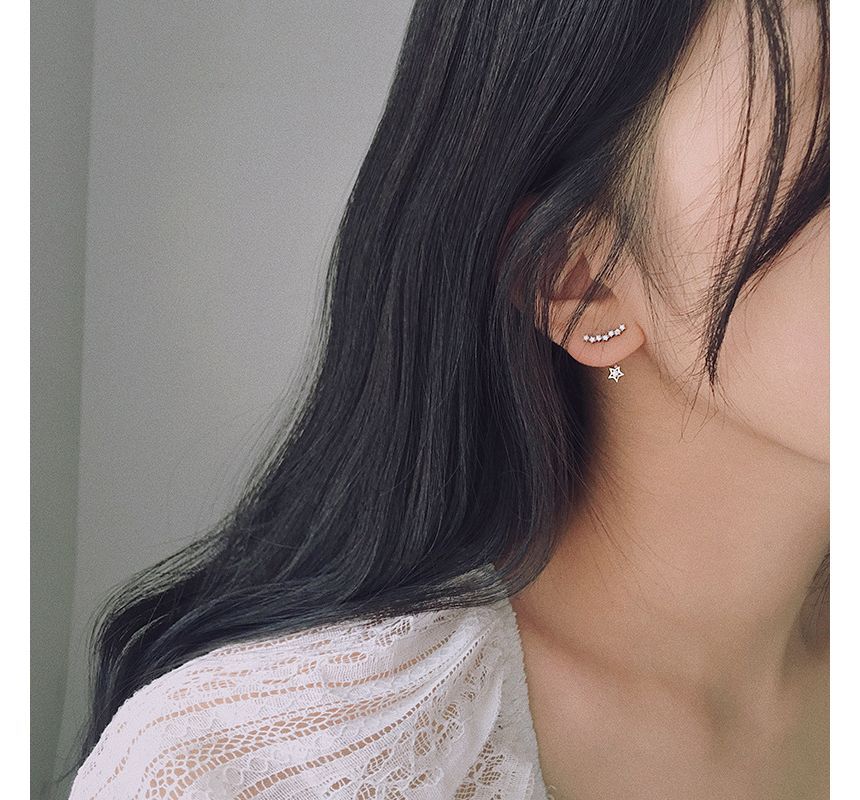 Star Earring Stud