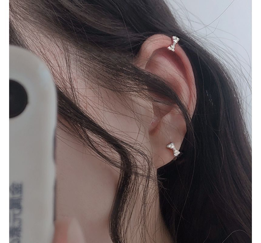 Rhinestone Bow Ear Cuff