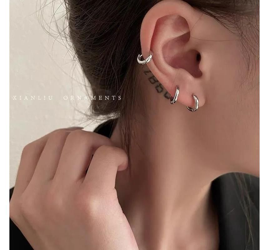 Alloy Polished Hoop Earring