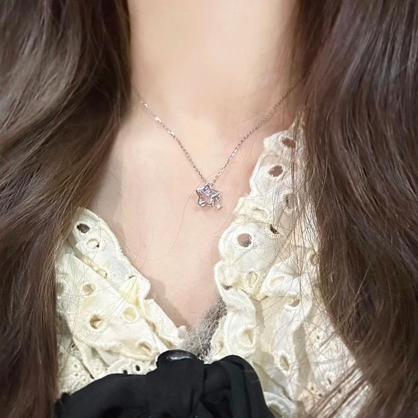 Pendant Star Choker Alloy
