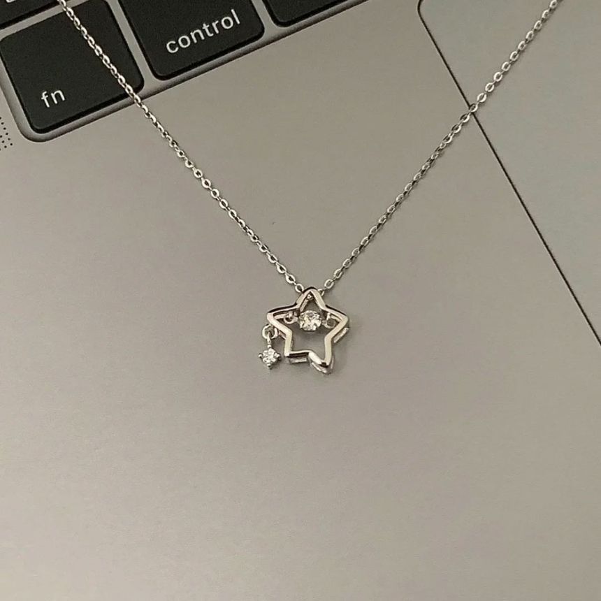 Pendant Star Choker Alloy