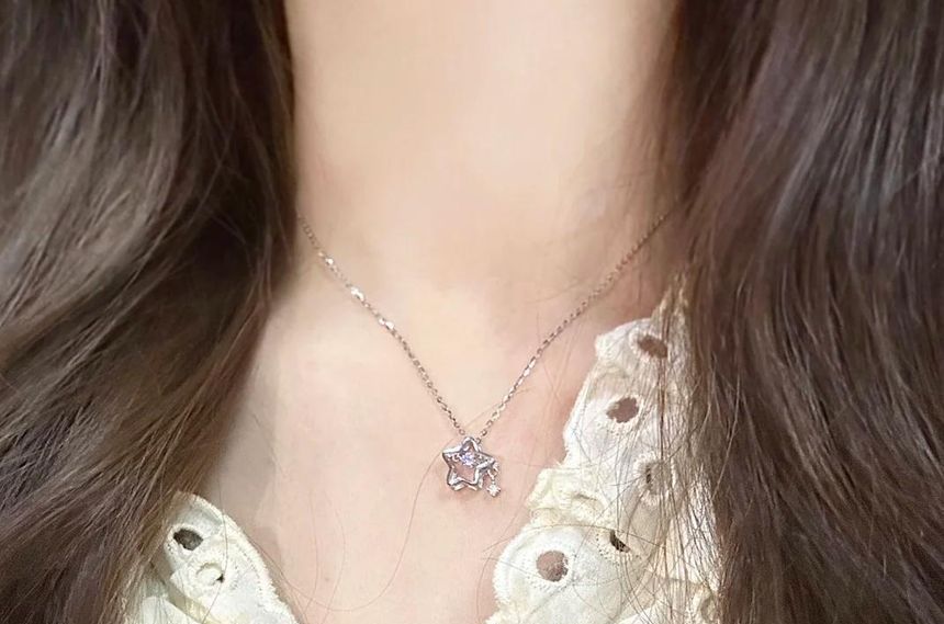 Pendant Star Choker Alloy