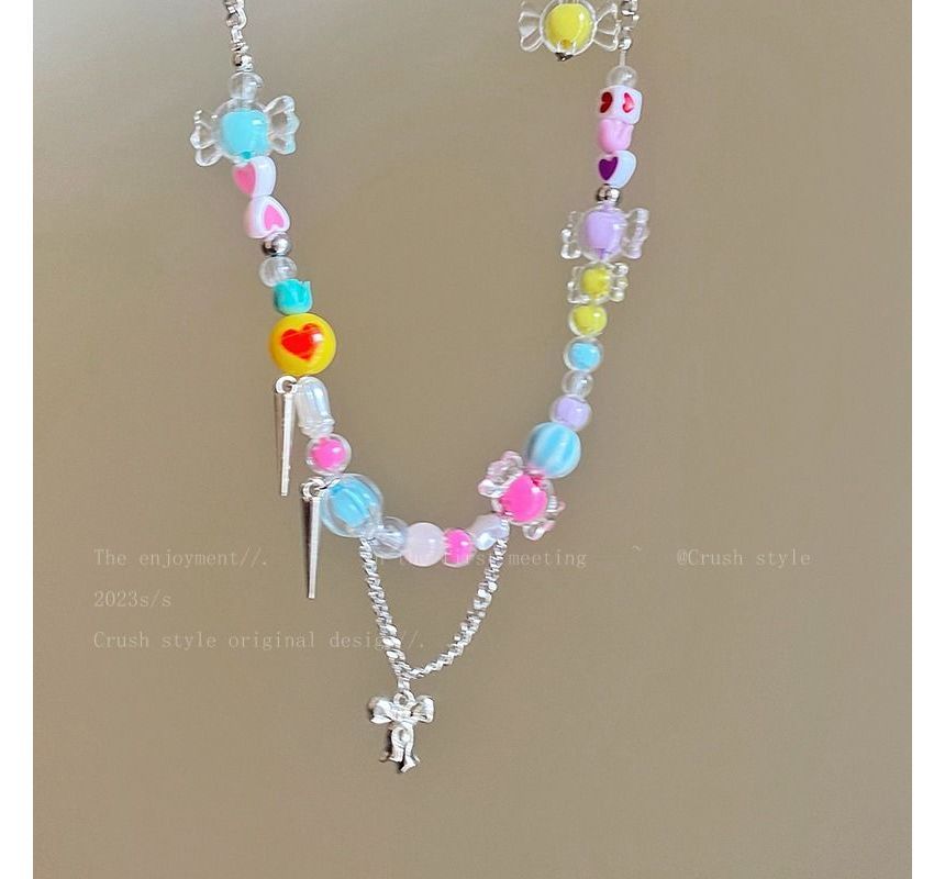 Beaded Necklace Bow