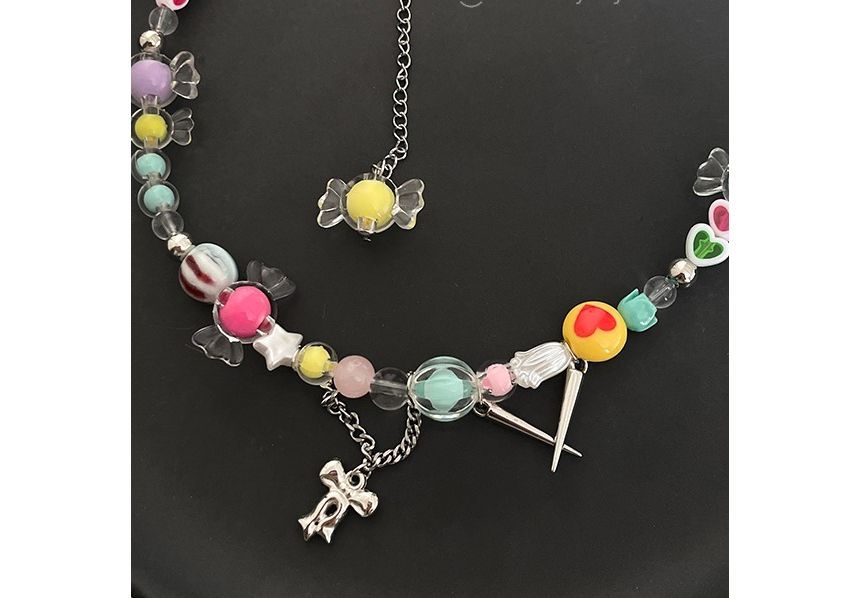 Beaded Necklace Bow