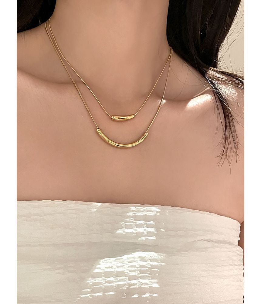 Necklace Pendant Curve