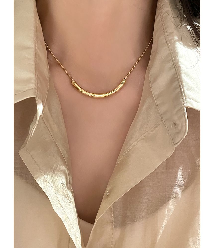 Necklace Pendant Curve