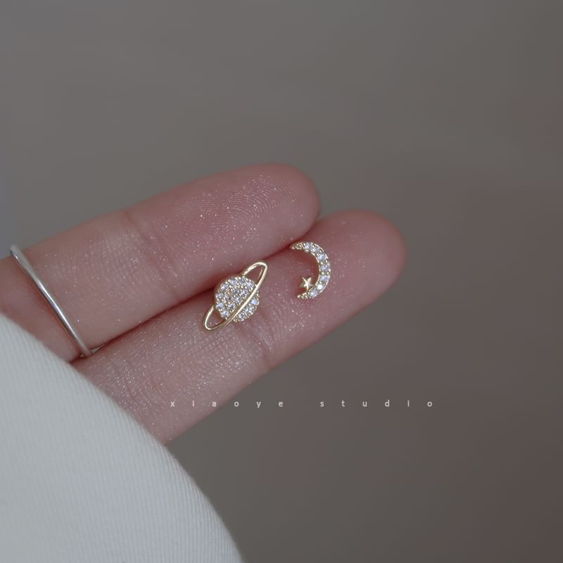 Earring Rhinestone Moon Sterling Silver Stud Asymmetrical