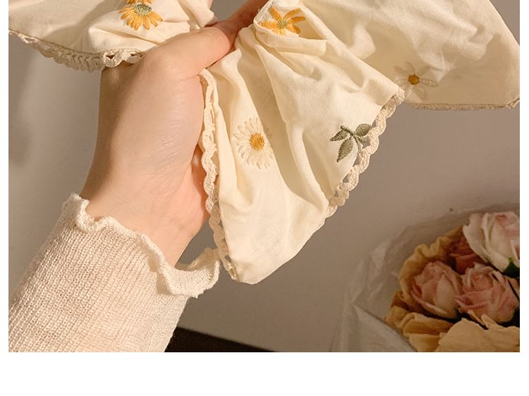 Embroidered Scrunchie Bandana (Various / Designs) Floral