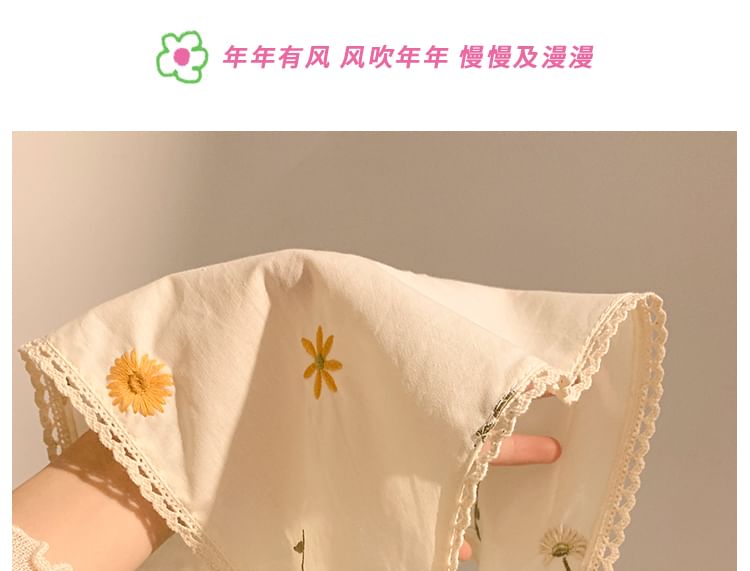 Embroidered Scrunchie Bandana (Various / Designs) Floral